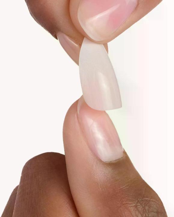 Actual product image essence Nail Glue Tabs 24 Piece (Artificial nails, Transparent)