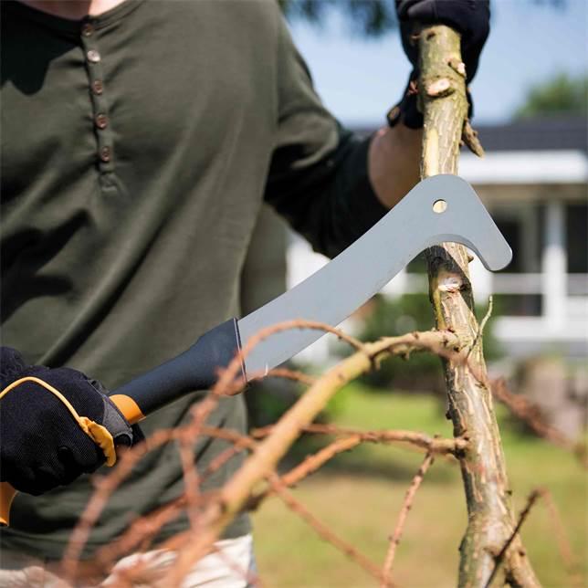 Actual product image Fiskars Machete XA3