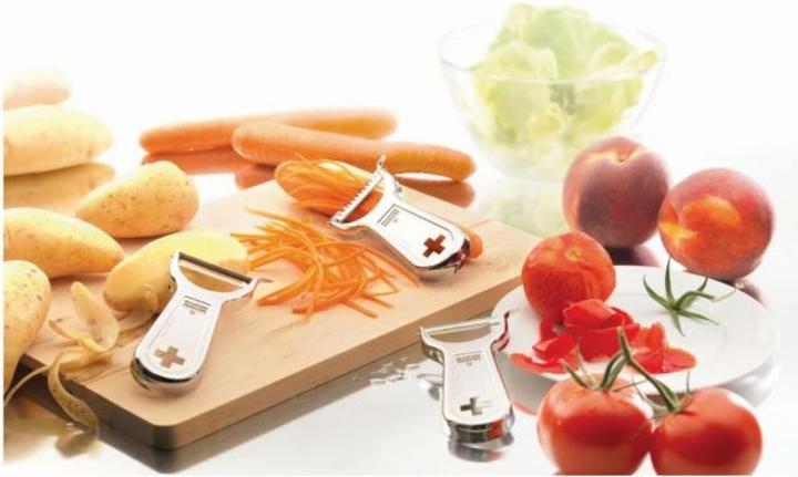 Actual product image Kuhn Rikon Swiss Metallic Julienne Cross
