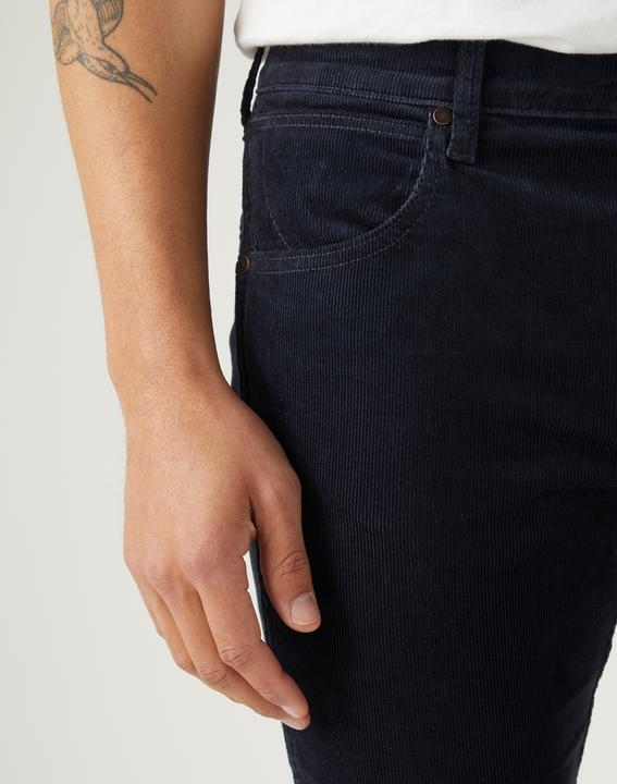 Actual product image Wrangler Greensboro (New Arizona) Cord Pant Straight Fit Par (W31/L32)