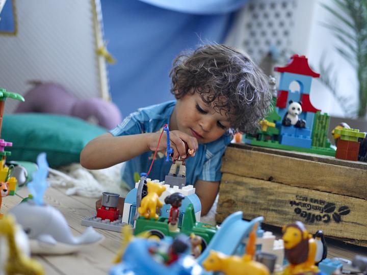 Immagine prodotto LEGO Città Una volta nel mondo (10805)