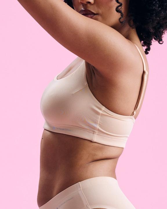 Image du produit The Female Company Seamless Bralette (Une unité par pack, 42 A)