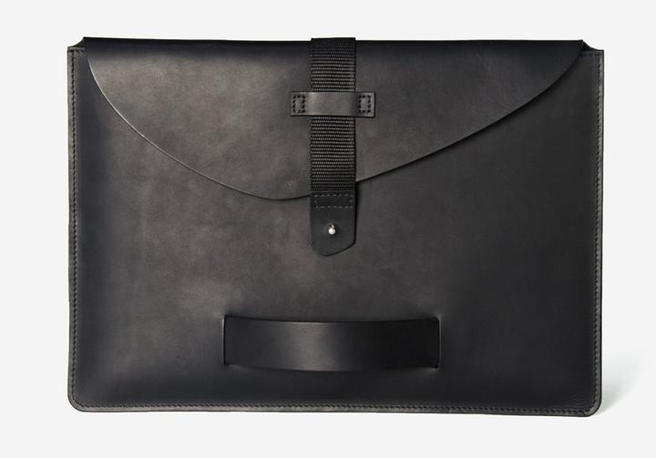Actual product image Le Feuillet La Pochette à main Sangle