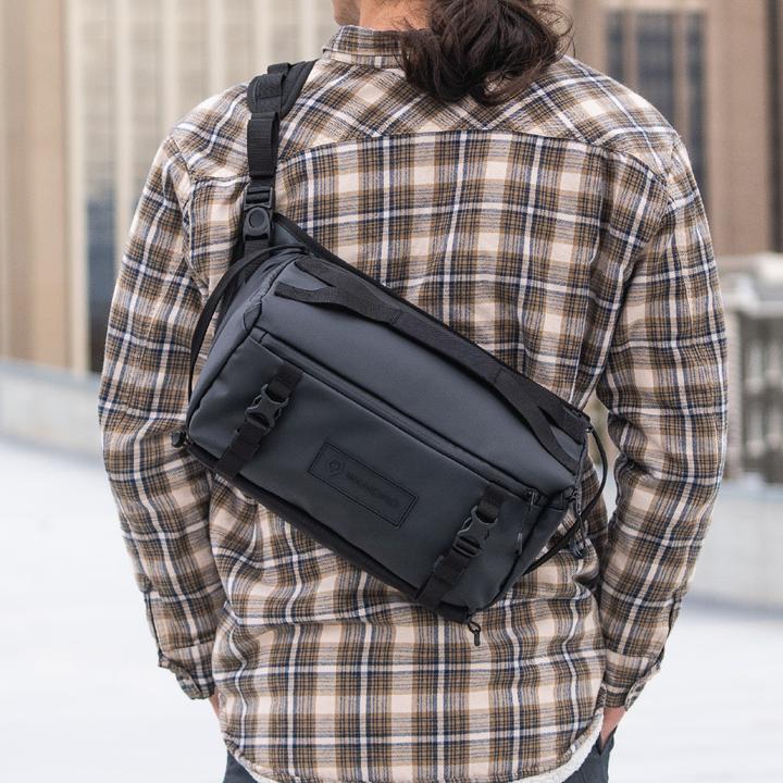 Actual product image Wandrd ROAM Sling 9L Tan (Camera hip bag, 9 l)