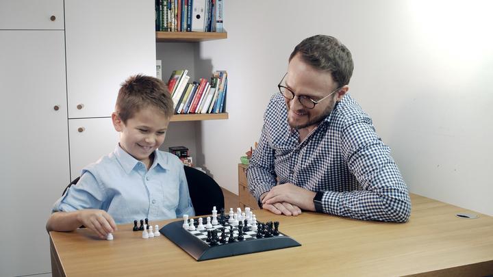 Actual product image Millennium Chess Genius Chess Computer