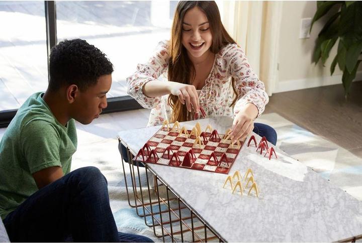 Actual product image Mattel Games Freestyle chess (German)