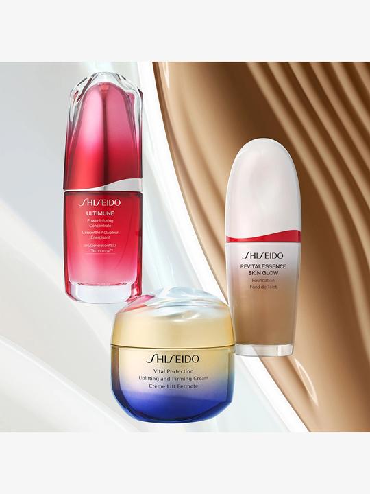 Image du produit Shiseido Revitalizing Skin Glow Fond de teint No 210 (210 Bouleau)