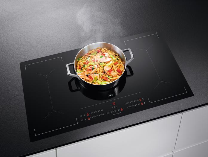 Produktbild AEG IKE95454IB Integriert Zonen-Induktionskochfeld 5 Zone(n)