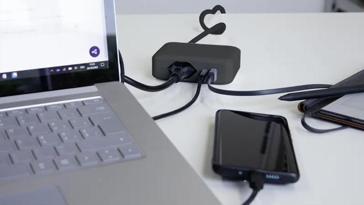 Immagine prodotto Steffen Stazione di ricarica IQ (3 x, USB-A, USB-C, Tipo 13, 1.50 m)