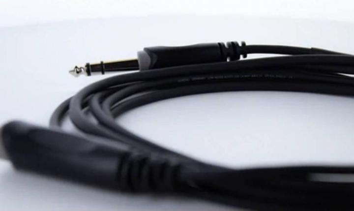 Actual product image Cordial EM 3 UK (3 m)