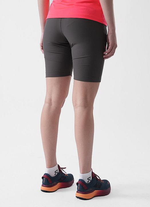 Actual product image Meru Lake Louise (L)