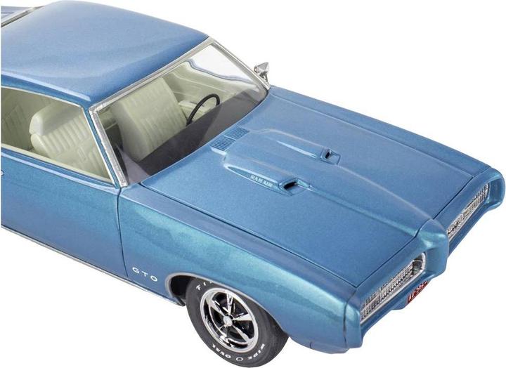 Actual product image Revell 69 Pontiac GTO The Judge 2N1