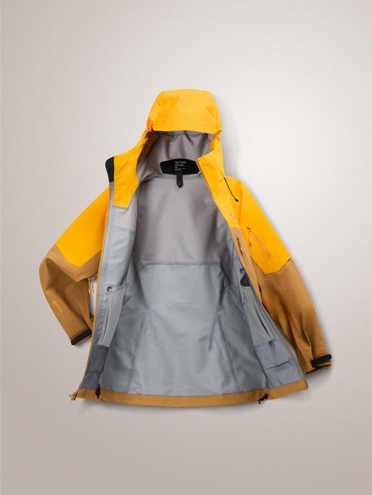 Actual product image Arc'teryx Women's Rush Jacket (XL)