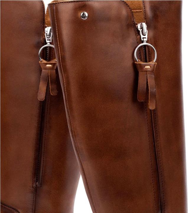 Actual product image Pikolinos Daroca (38)