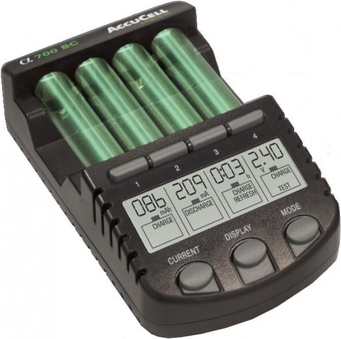 Actual product image AccuCell Quick charger BC-700 ALPHA700 incl. batteries with 2100mAh (1 pcs., AA, 2100 mAh, Battery + charger)