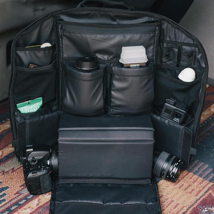 Actual product image Wandrd DUO Daypack (Photo backpack, 20 l)