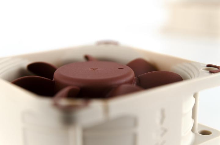 Actual product image Noctua NF-A6x25 5V PWM computer case fan 6 cm Beige (60 mm, 1 x)