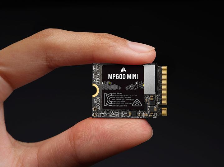 Produktbild Corsair MP600 MINI (1000 GB, M.2 2230)