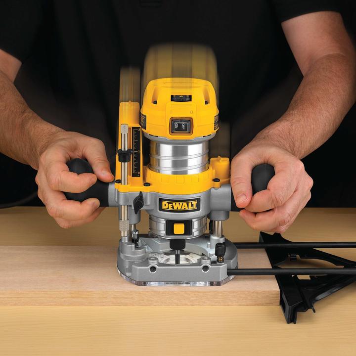 Produktbild DeWalt Oberfräse
