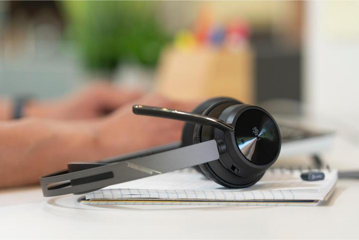Produktbild Poly Voyager Focus 2 (Kabellos, USB-C)