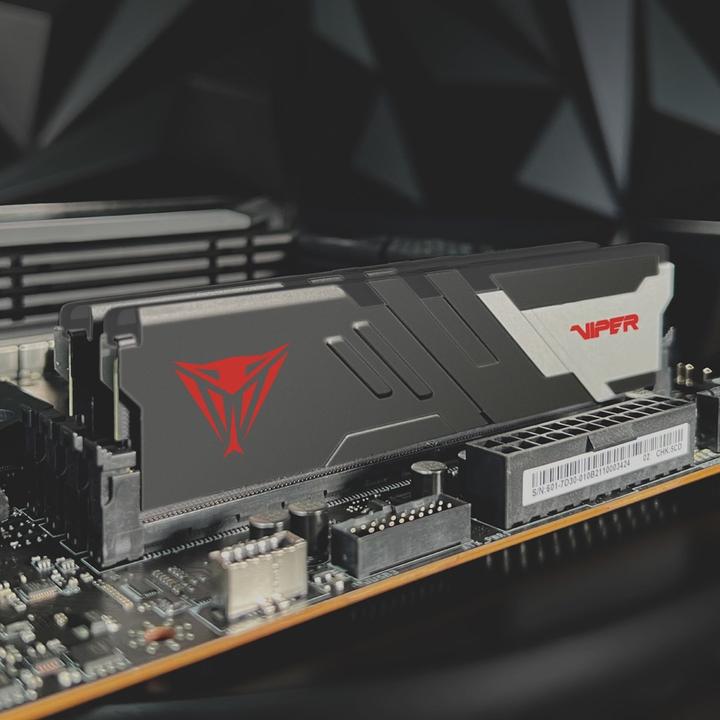 Produktbild Patriot DDR5 PC6400 48GB 2x24 Viper Venom CL30 (2 x 24GB, 6400 MHz, DDR5-RAM, DIMM)