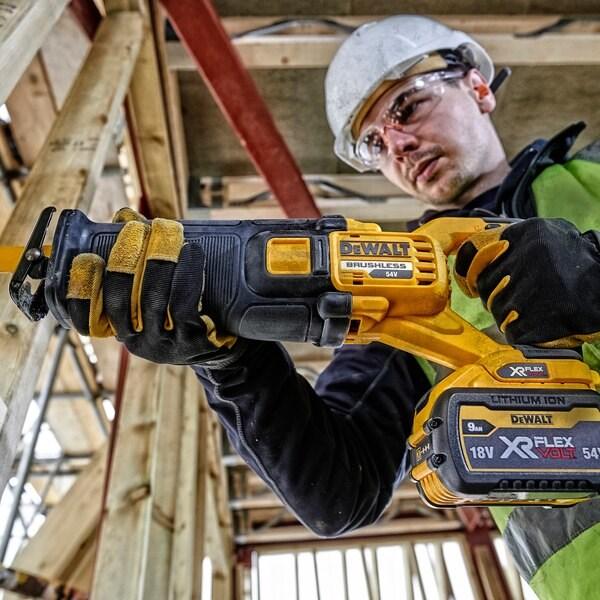 Actual product image DeWalt DCS389X2-QW reciprocating saw 3000 SPM