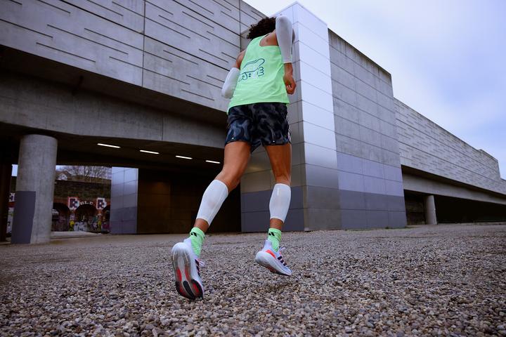Produktbild adidas Compression Calf Sleeves Weiss, S-M