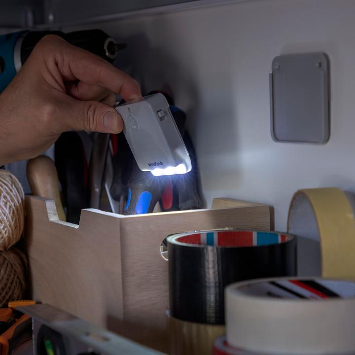 Produktbild InnovaGoods 2x kabellose LED-Leuchten mit Bewegungssensoren