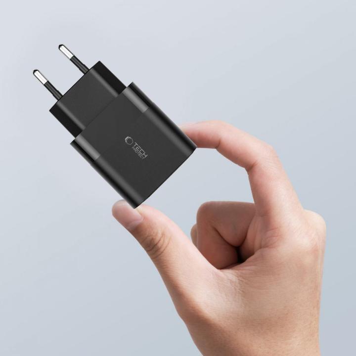 Actual product image Baseus Compact Charger (20 W)