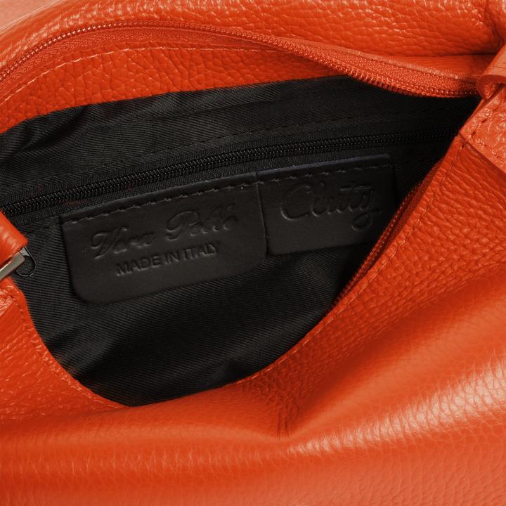 Actual product image Cluty Umhängetasche