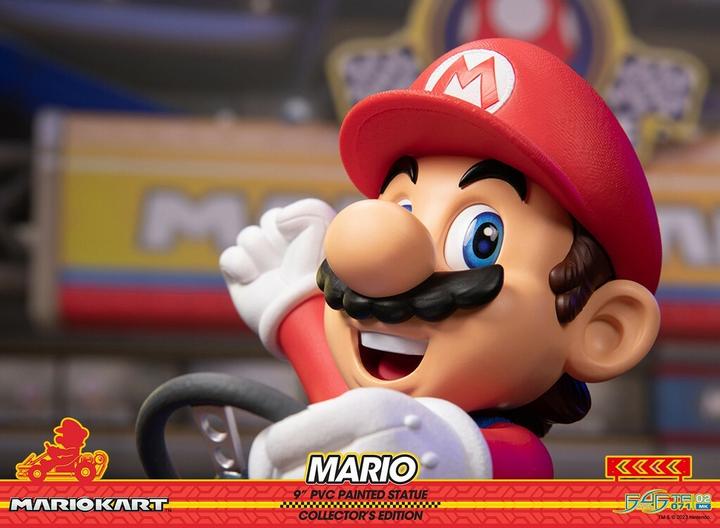 Produktbild First 4 Figures Mario Kart