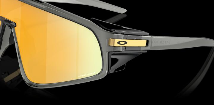 Produktbild Oakley Latch Panel (Grey Smoke, Prizm 24k)