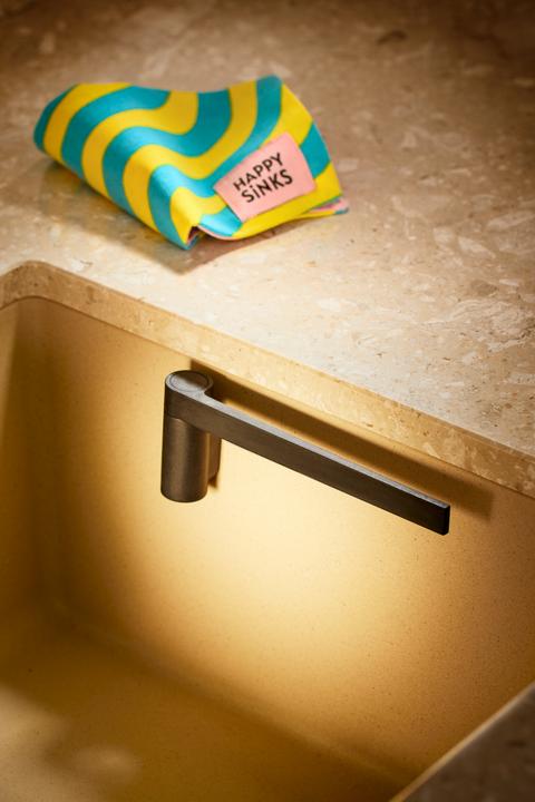 Actual product image Happy Sinks Magnetic Dishcloth Holder