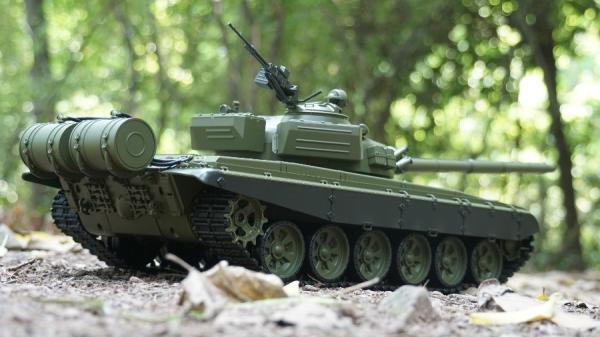 Produktbild Es-toys Heng Long RC Panzer Russischer T-72 (RTR Ready-to-Run)