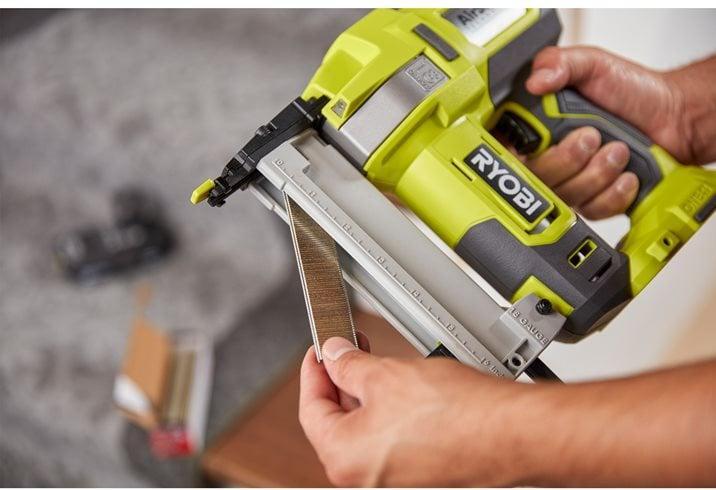 Immagine prodotto Ryobi Pistola per rivetti Accu R18GS18-0 ONE+, imbastitrice elettrica da 18V