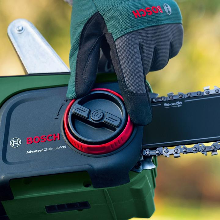 Actual product image Bosch Home & Garden AdvancedChain 36V-35-40 (Battery chain saw)