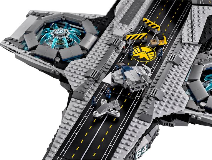 Actual product image LEGO The Shield Helicarrier (76042, LEGO Rare Sets, LEGO Marvel)