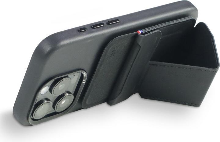 Actual product image Decoded Silicone MagSafe Card Stand Sleeve Graphene (Apple iPhone X)