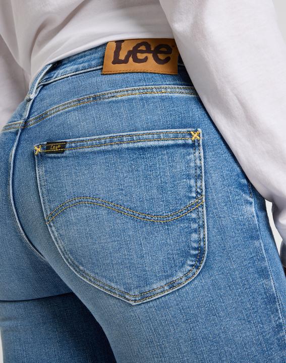 Actual product image Lee Jeans Elly (25)