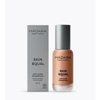Actual product image Madara Organic Skincare Skin Equal Soft Glow Foundation SPF15 30ml Fudge (80 Fudge)