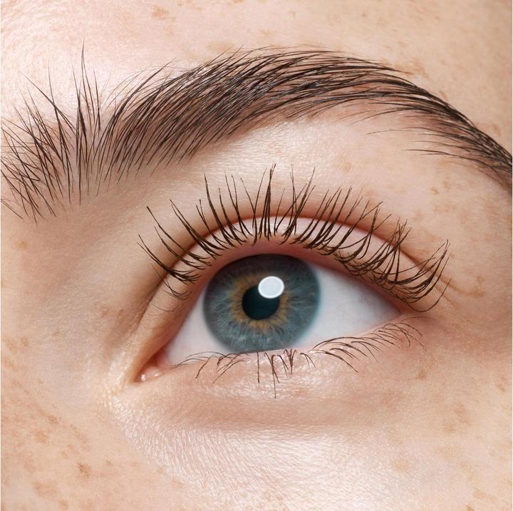 Actual product image Catrice Glam & Doll Volume (Brown)