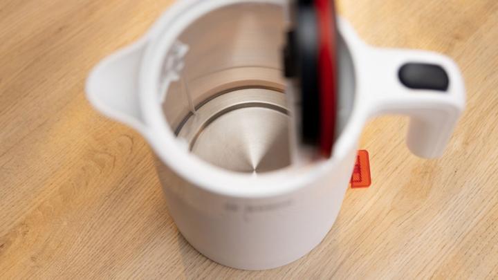 Actual product image Bosch Hausgeräte BOSC Kettle (1.70 l, EU plug)