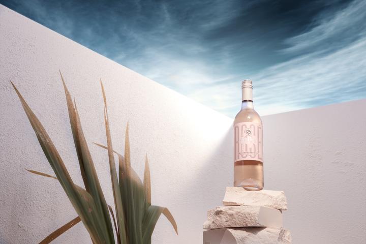Actual product image Thomson & Scott Noughty Dealcoholized Rosé Rosé Wine (non-alcoholic) (1 x 75 cl)