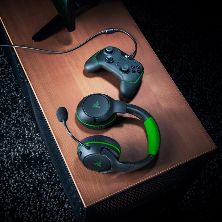Immagine prodotto Razer Wolverine V2 (PC, Xbox One X, Xbox Series X, Xbox One S, Xbox Serie S)