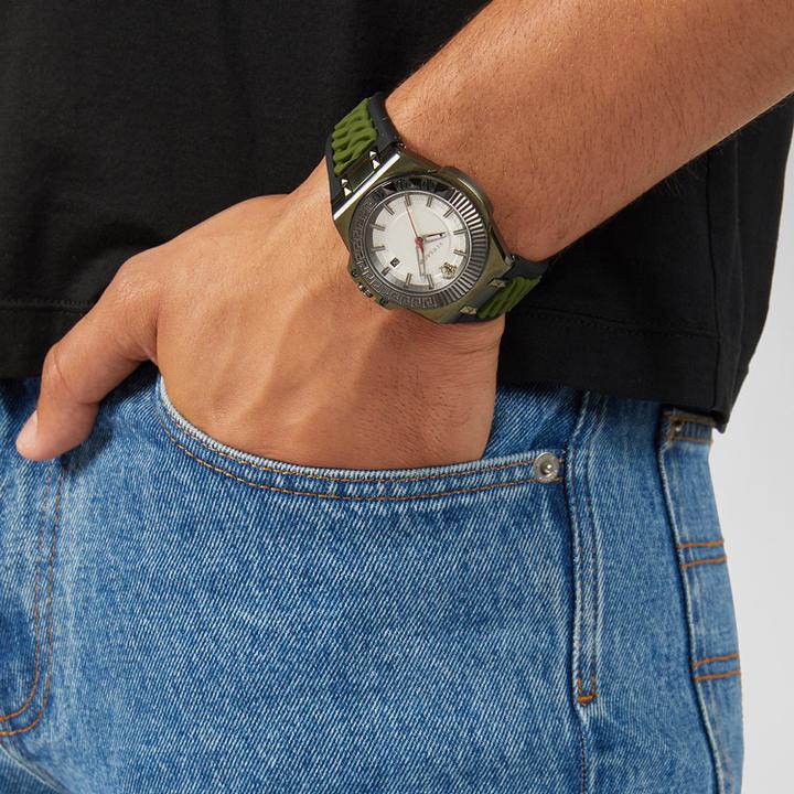 Actual product image Versace Chain Reaction (Analogue wristwatch, 45 mm)