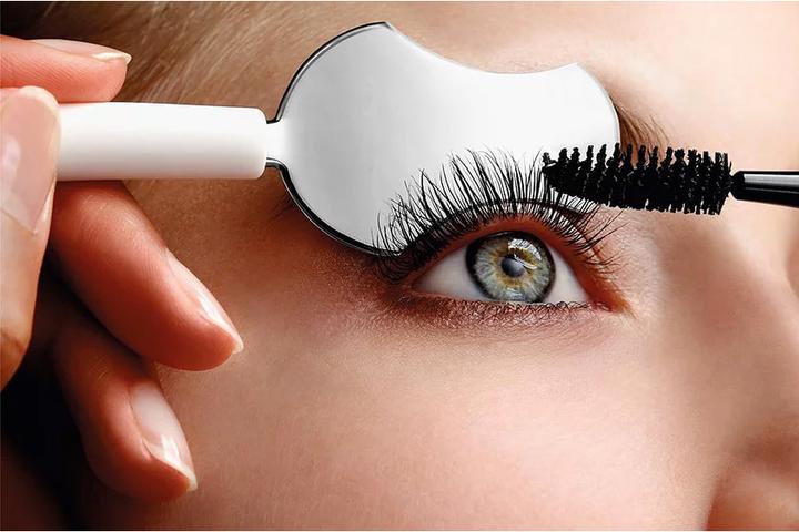 Actual product image Eyelash Spoon with silicone handle (Eyelashes applicator)