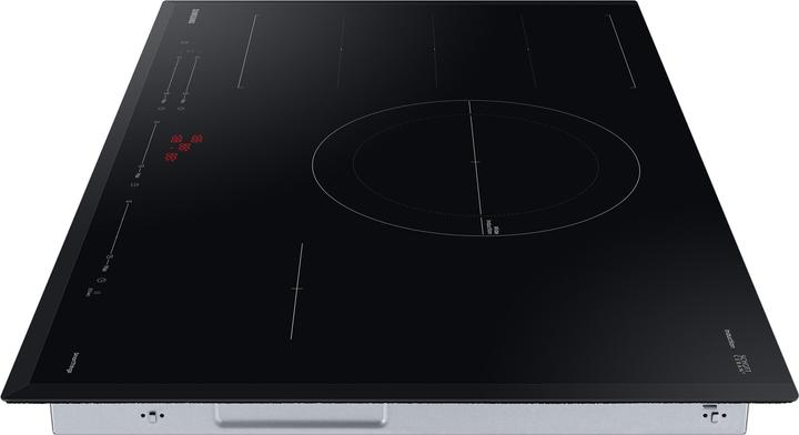 Image du produit Samsung NZ84C6057KK Table de cuisson à induction Slim Fit