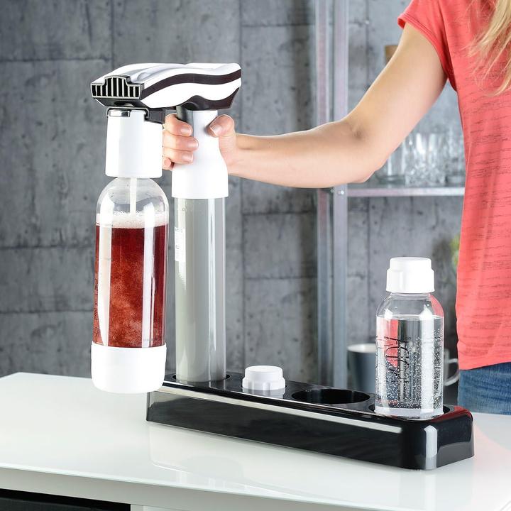 Produktbild Rosenstein & Söhne Portabler Trinkwassersprudler inkl. 2 PET-Flaschen