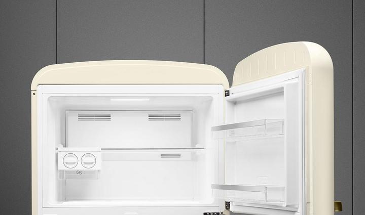 Actual product image Smeg Retro Style FAB50RCRB5 (524 l)