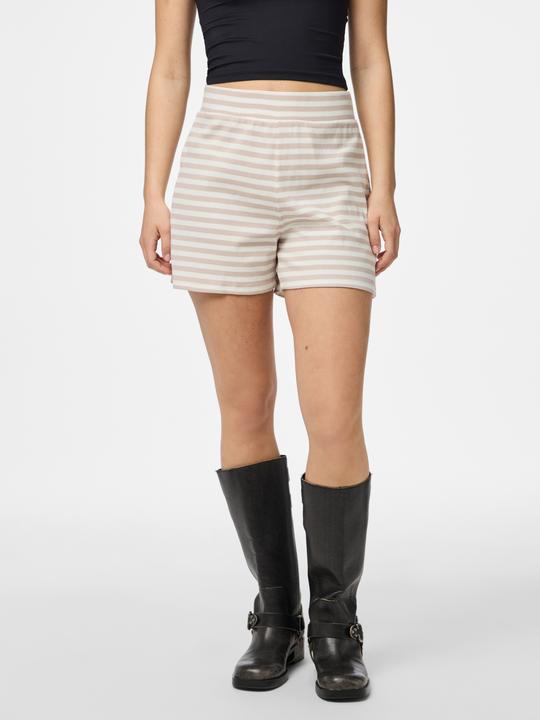 Actual product image Pieces Shorts (L)